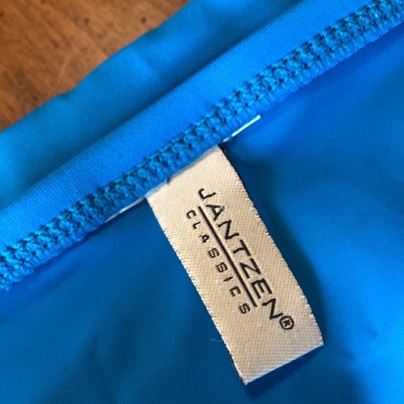 JANTZEN Classics Womens 2 pc. Tankini Set - size 8 - Picture 16 of 16